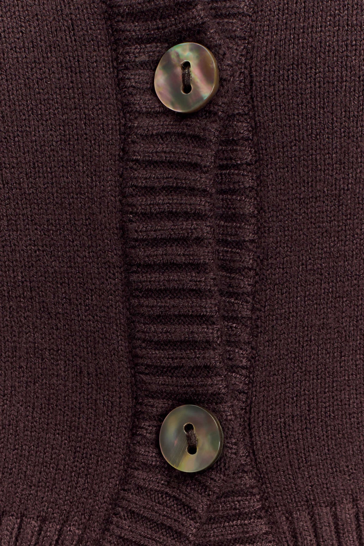 Gilet en maille ajusté Valeria – Chocolat foncé