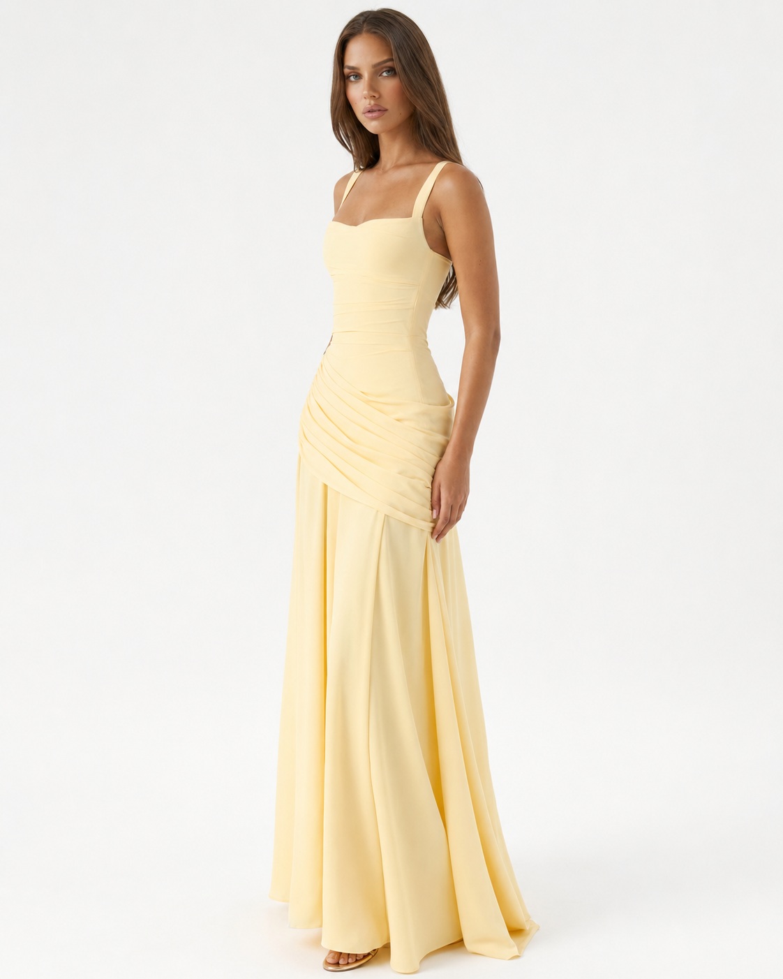 Aina | Robe longue à encolure carrée froncée