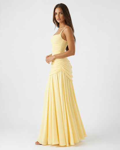 Aina | Robe longue à encolure carrée froncée