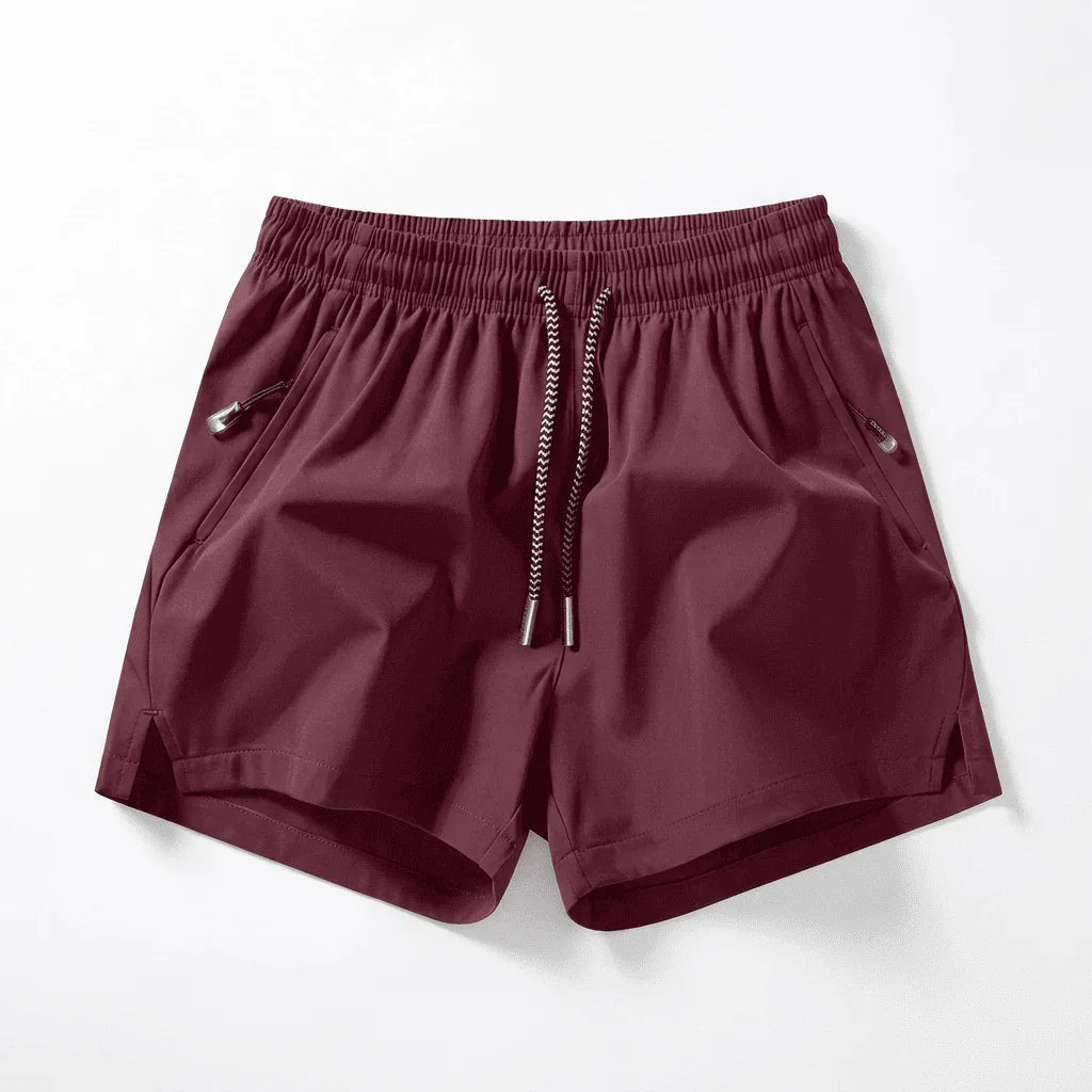 Short de sport Ethan™ confectionné dans un tissu hautement mobile, à séchage rapide et ultra-extensible
