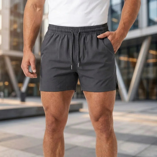 Short de sport Ethan™ confectionné dans un tissu hautement mobile, à séchage rapide et ultra-extensible