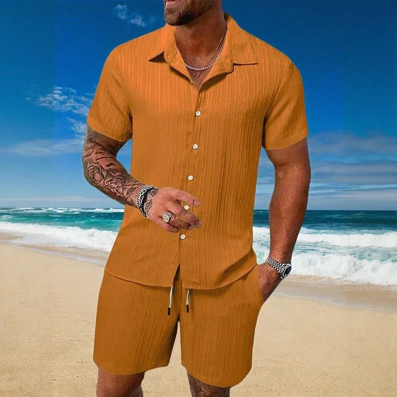 Ensemble Gael™ en soie glacée avec t-shirt à manches courtes et short réglable