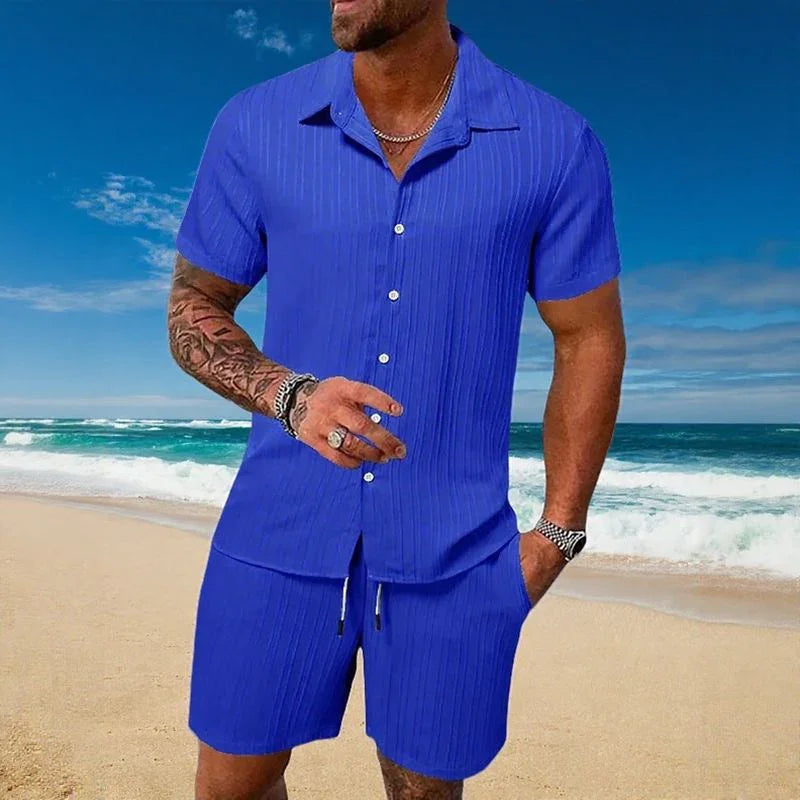 Ensemble Gael™ en soie glacée avec t-shirt à manches courtes et short réglable