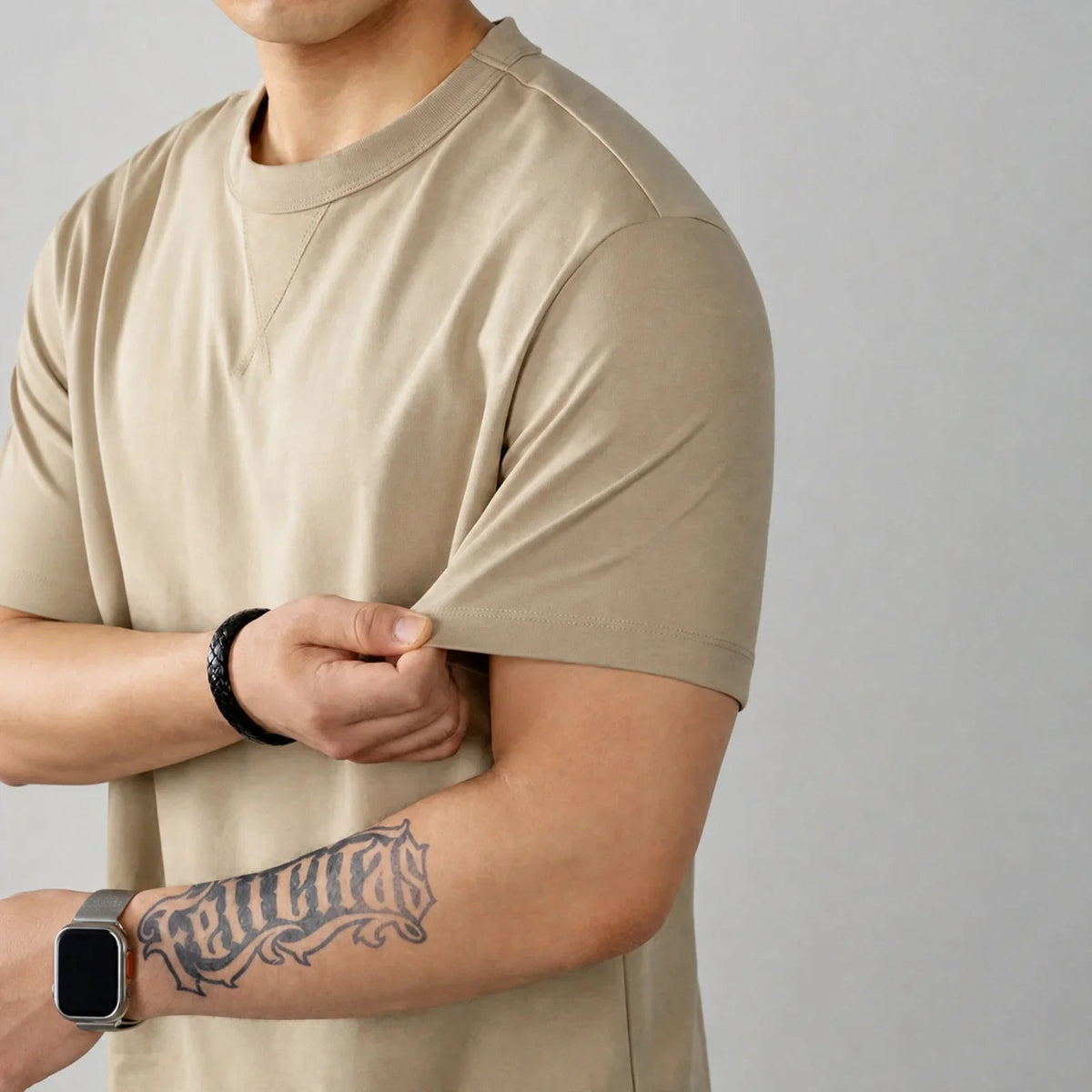 T-shirt Louis™ en coton premium élasthanne à col rond côtelé