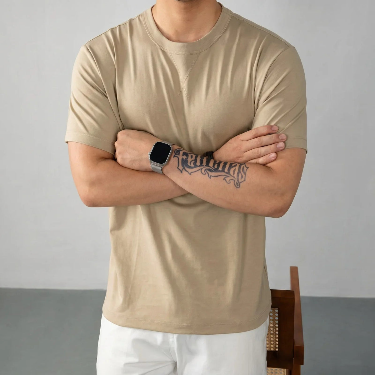 T-shirt Louis™ en coton premium élasthanne à col rond côtelé